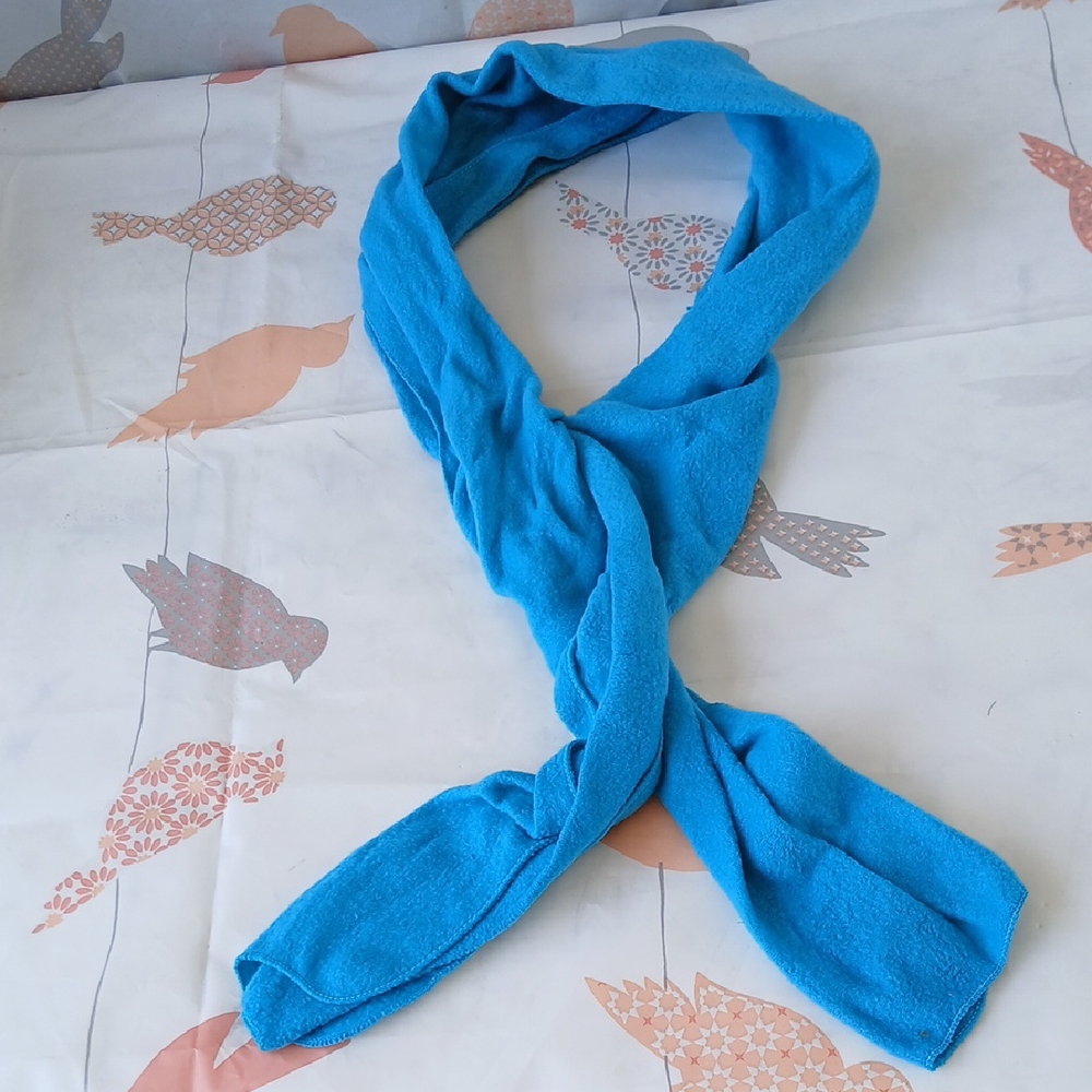 Pre-loved Vibrant Blue Scarf